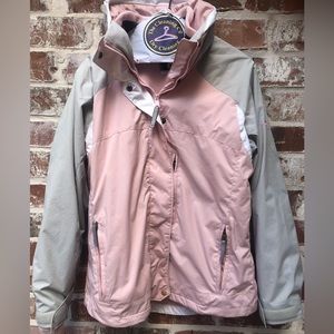 Columbia (Medium) core ski jacket and fleece set.